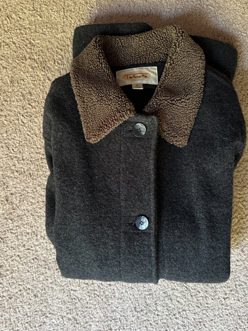 Talbots Jacket Womens Medium Button Close 100% Wool Grey Pockets Overcoat - Picture 14 of 14